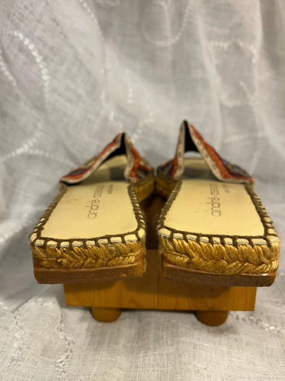 Andre Assous almost NEW summer espadrille slide in platform sandal made in Spain